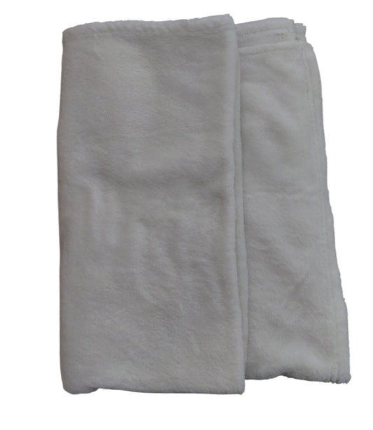 Couverture blanche bébé